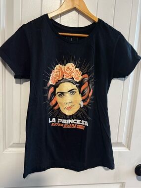 Mexicool Shirt Size Large LG Special Edition Frida Kahlo La Princesa Estar Guars